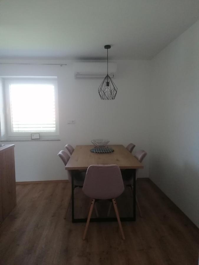 Apartment Sunset Maribor Extérieur photo